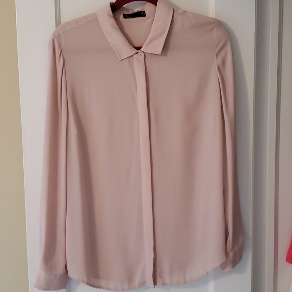 EUC Noir, Long-sleeve Blouse